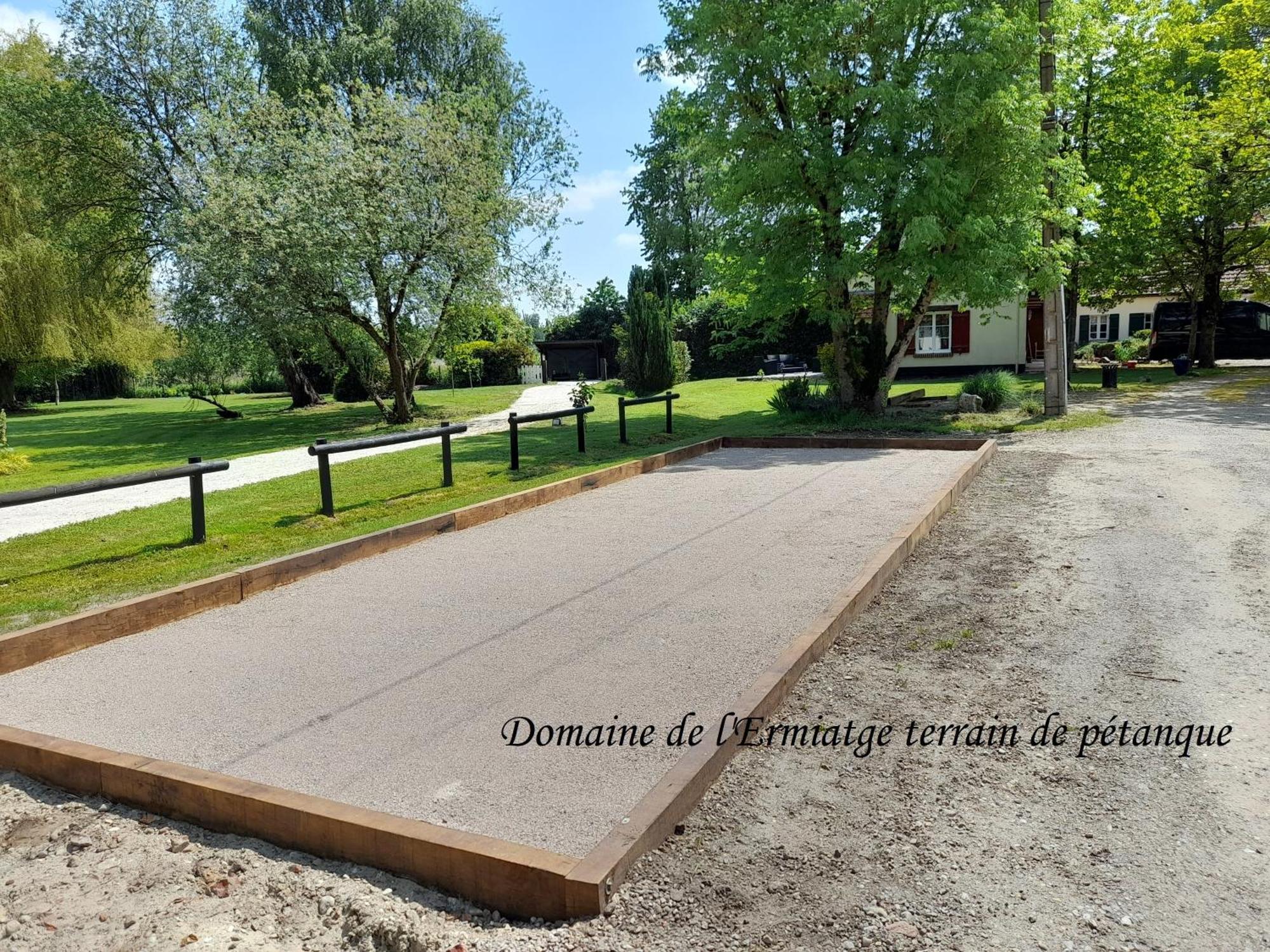 特伊Domaine De L'Ermitage别墅 外观 照片